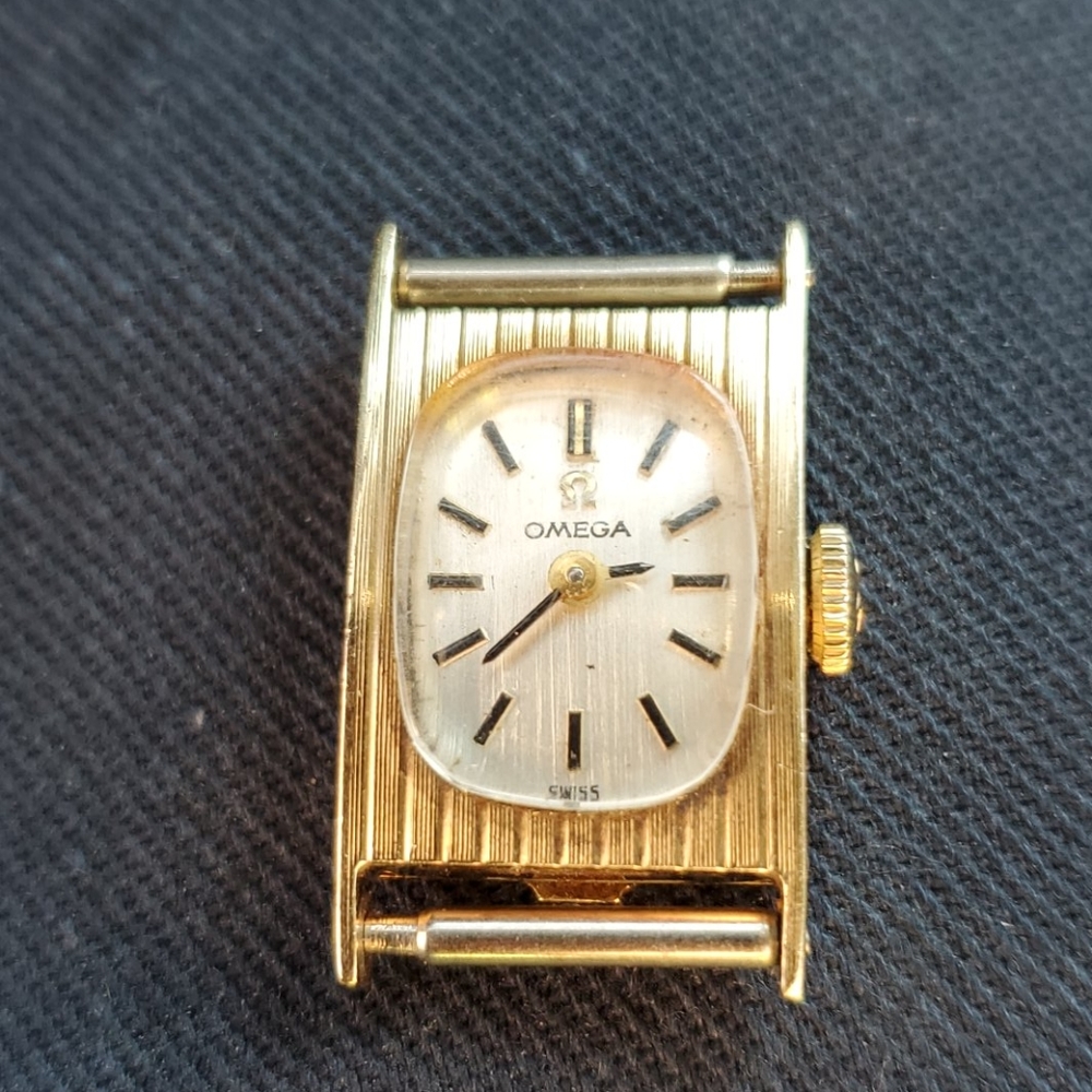 Omega ladies watch vintage 1970s 14k gold